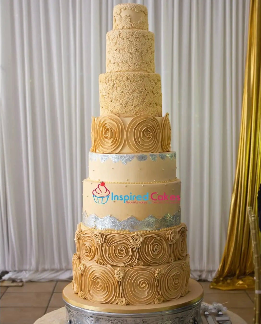 8 tier wedding cake