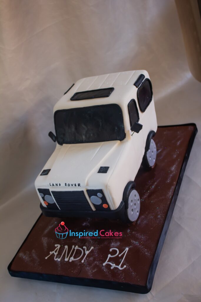 Landrover 3D car cake