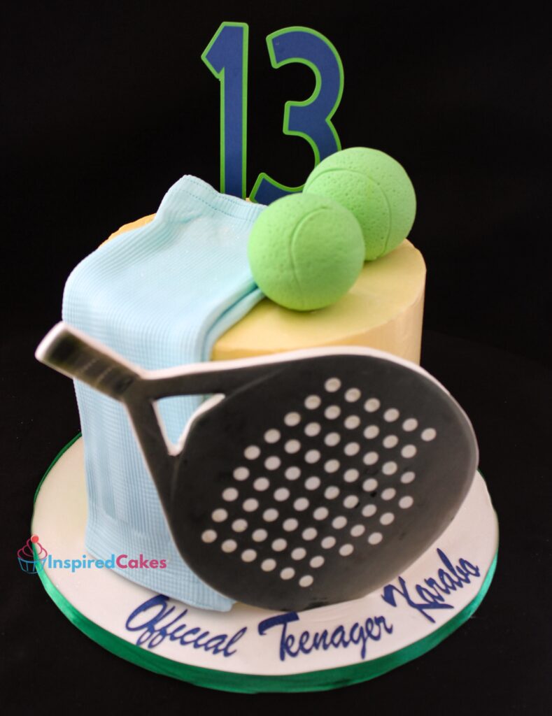 Paddle Tennis cake